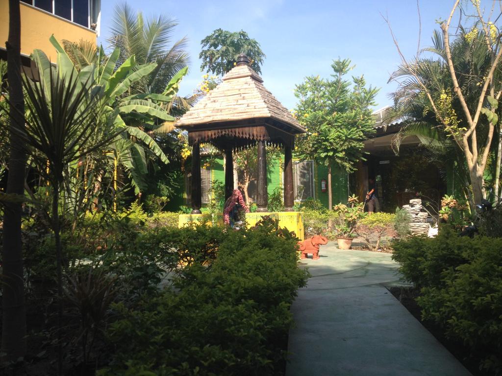 Sunshine Guest House India Tiruvannāmalai Buitenkant foto